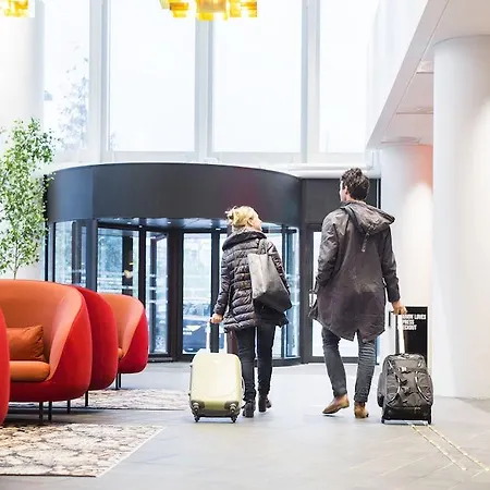 Clarion Live Hotel